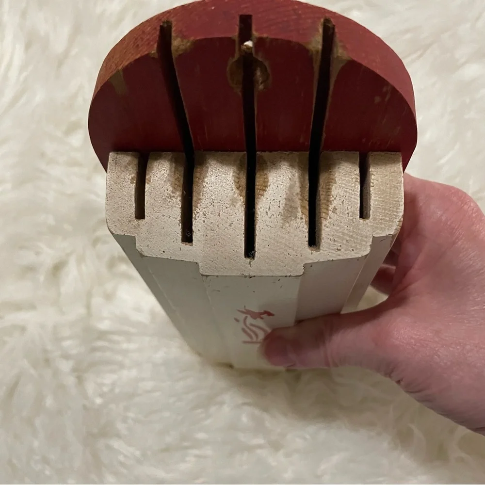Vintage Nuway wooden knife holder that hangs on the wall